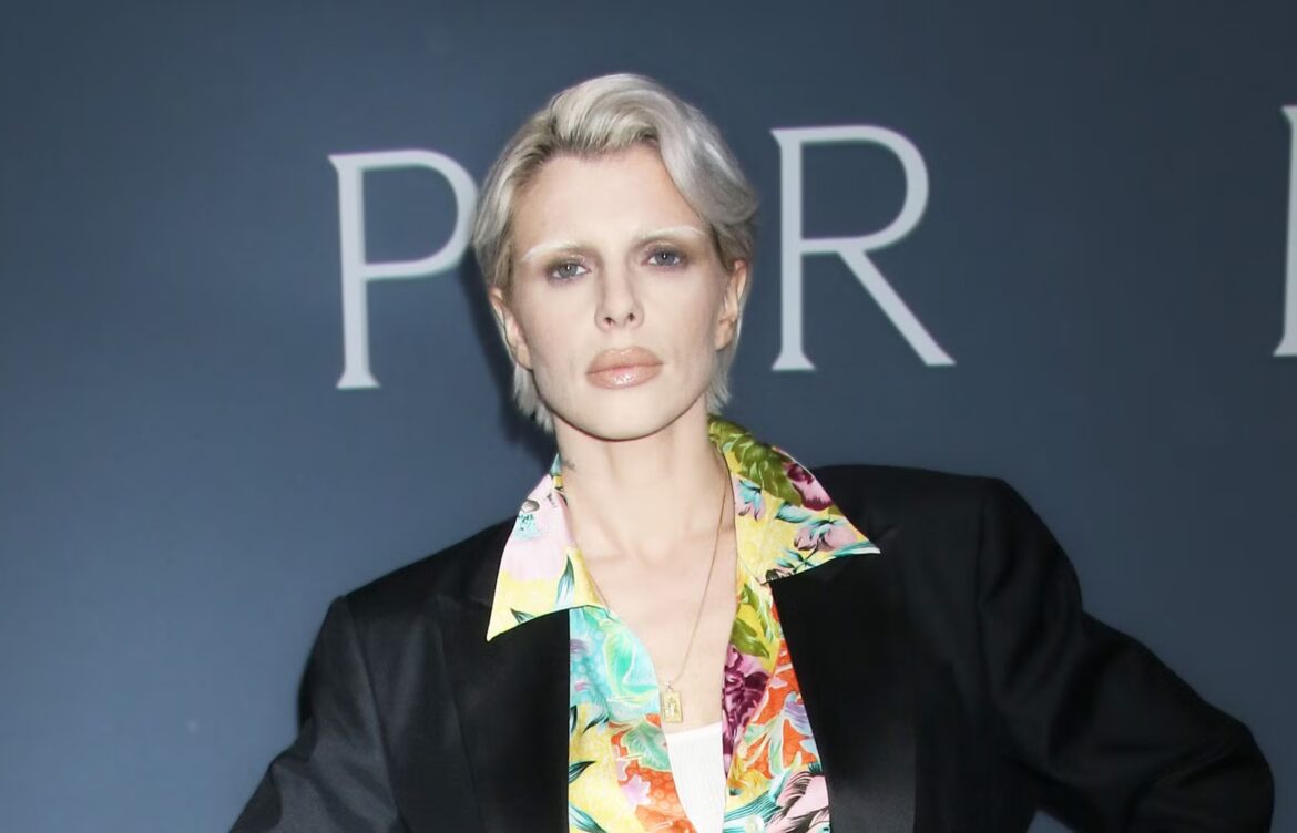 The Astounding Rise of Julia Fox in the Fashion and Film Industry