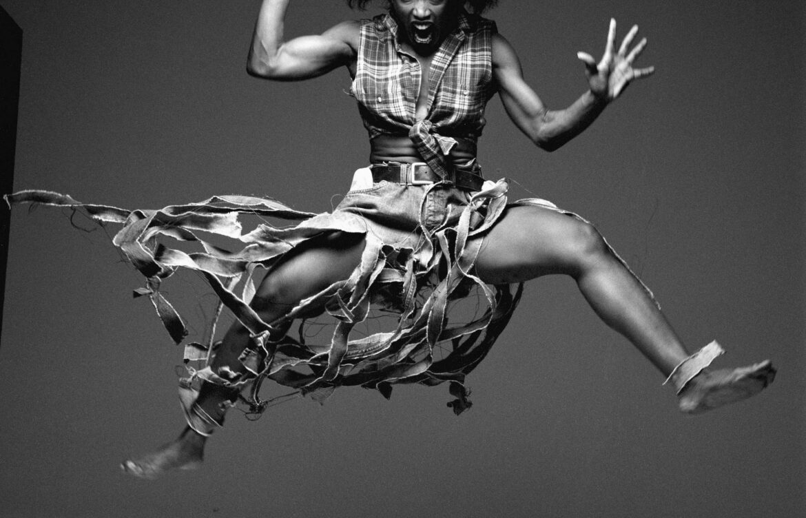Celebrating Angela Bassett: An Icon of Film and Television