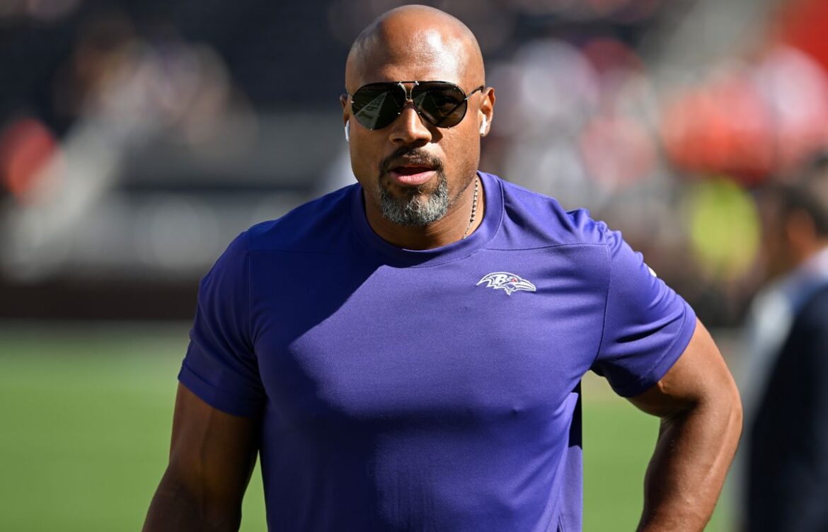 The Impact of Anthony Weaver in NFL Coaching