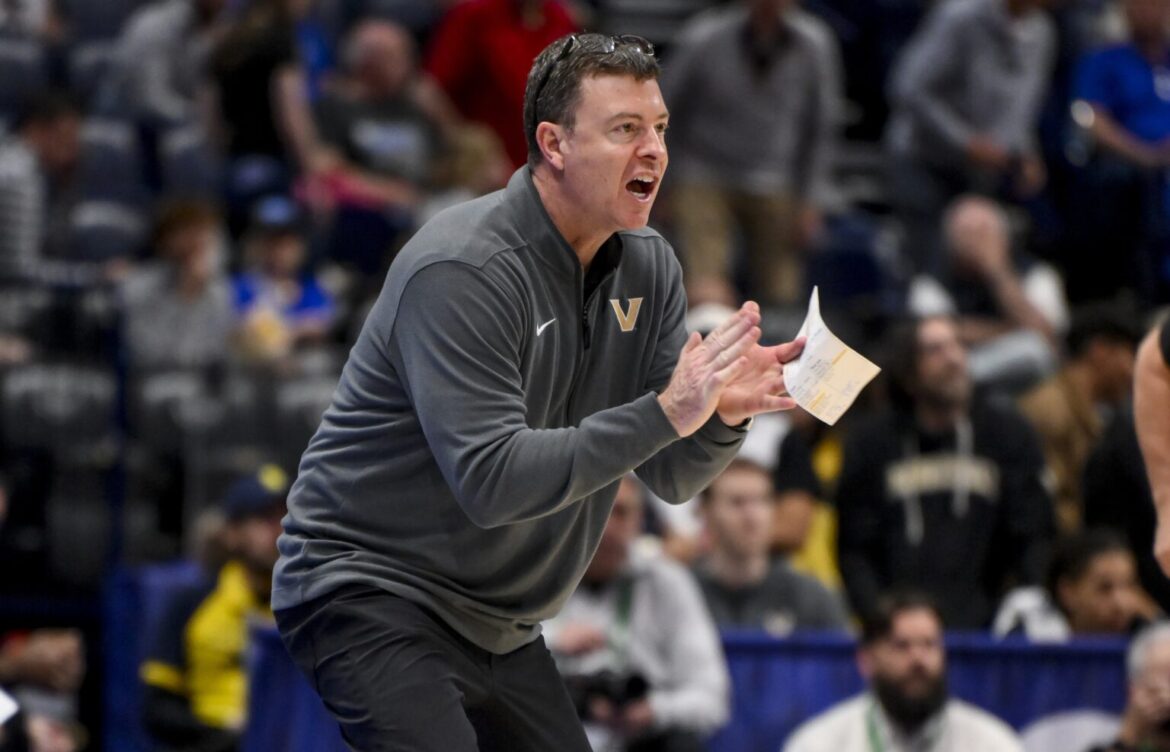 Arkansas Basketball: Current Season Highlights and Insights