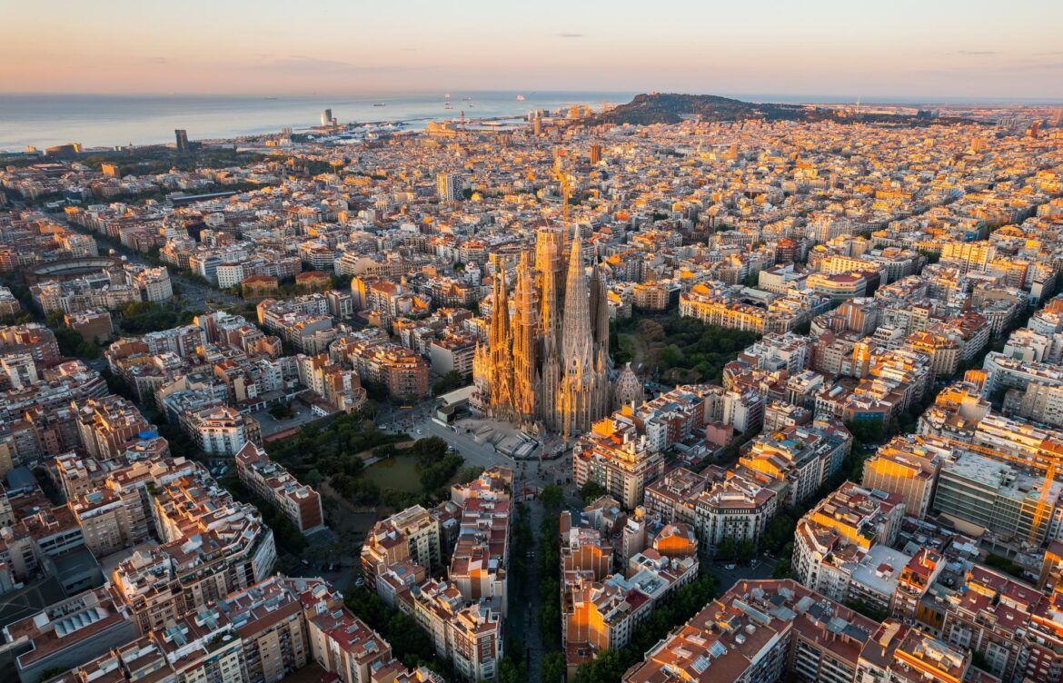 Travel from Barcelone to Copenhague: Recent Developments