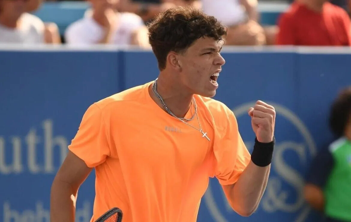 Ben Shelton: A Rising Star in the Tennis World