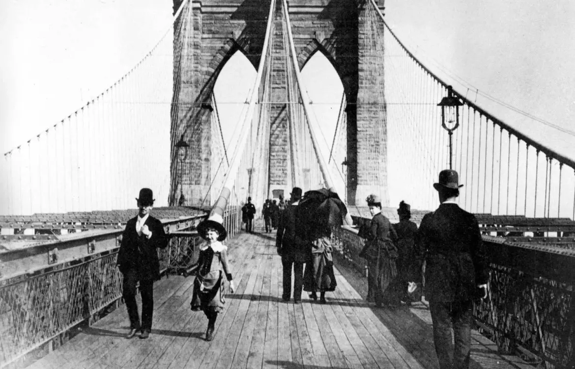 Exploring the Brooklyn Bridge: Its History and Significance