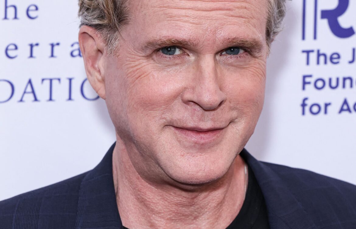 Cary Elwes: A Versatile Talent in Film and Television