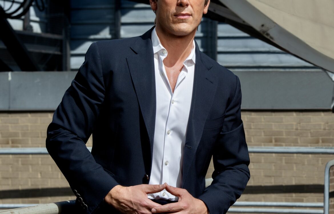 David Muir: A Closer Look at the ABC News Anchor