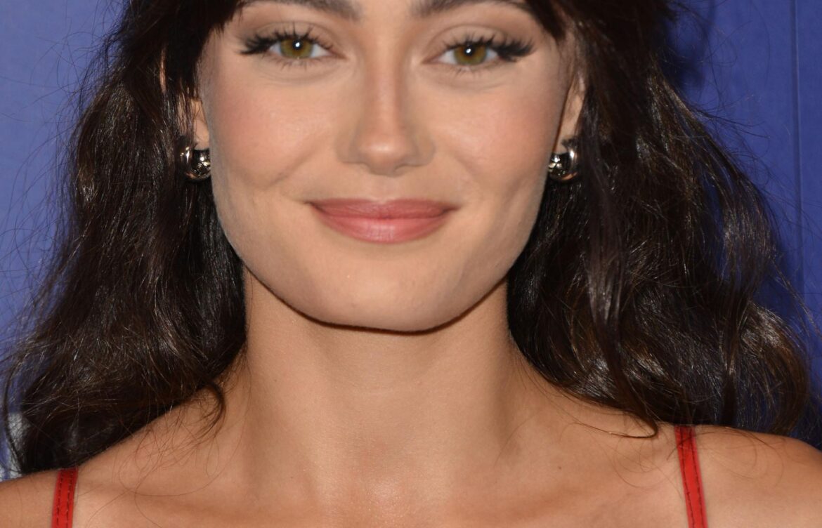 Ella Purnell: The Journey of a Rising Star