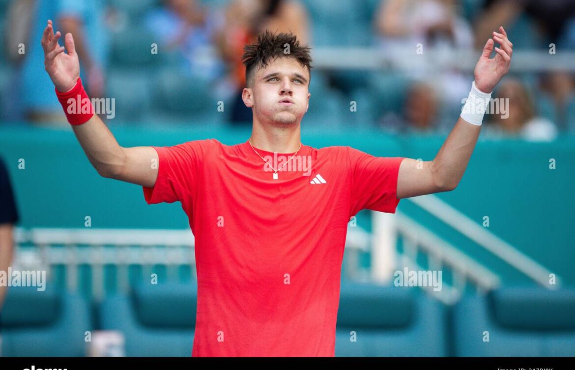 Jakub Mensik: The Future of Tennis