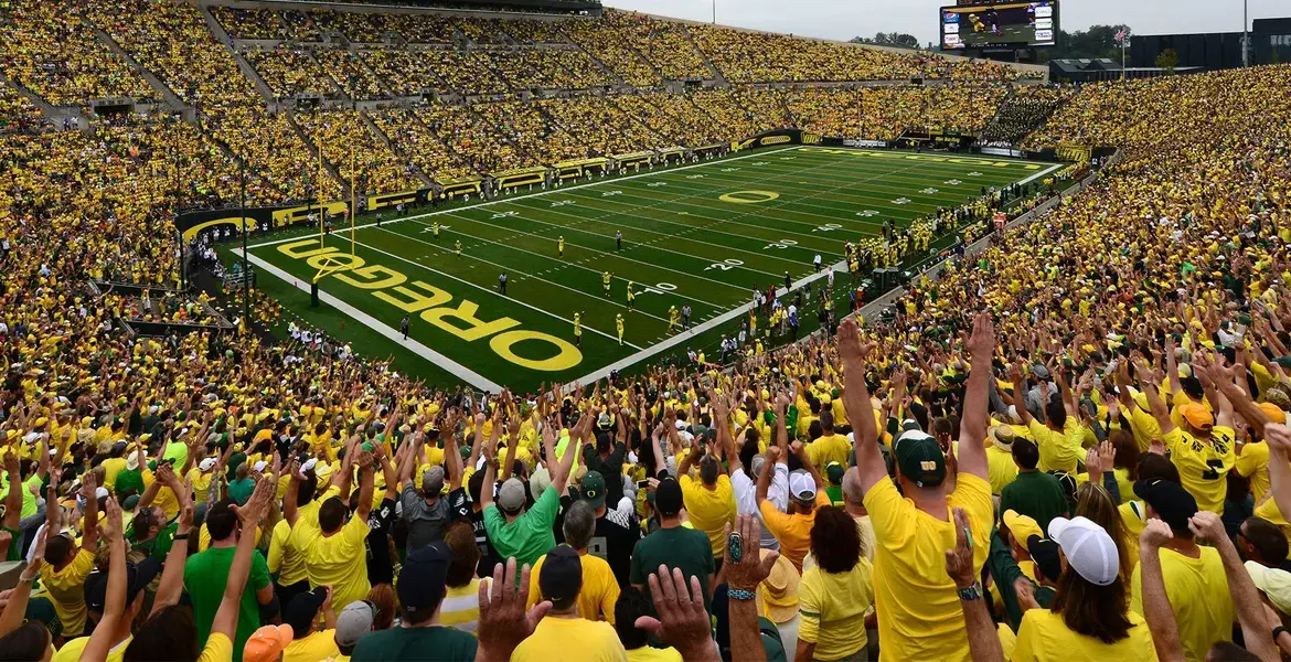 Minnesota vs Oregon: A Comprehensive Comparison