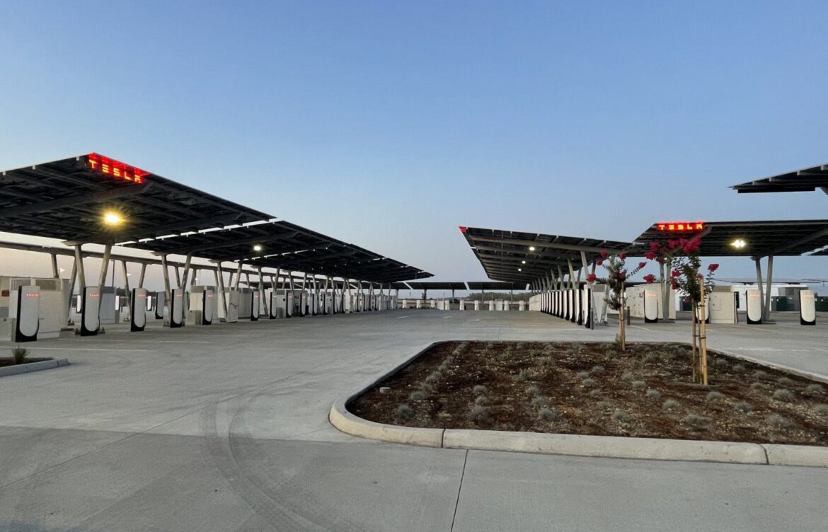 The Latest in Tesla News: Innovations and Developments