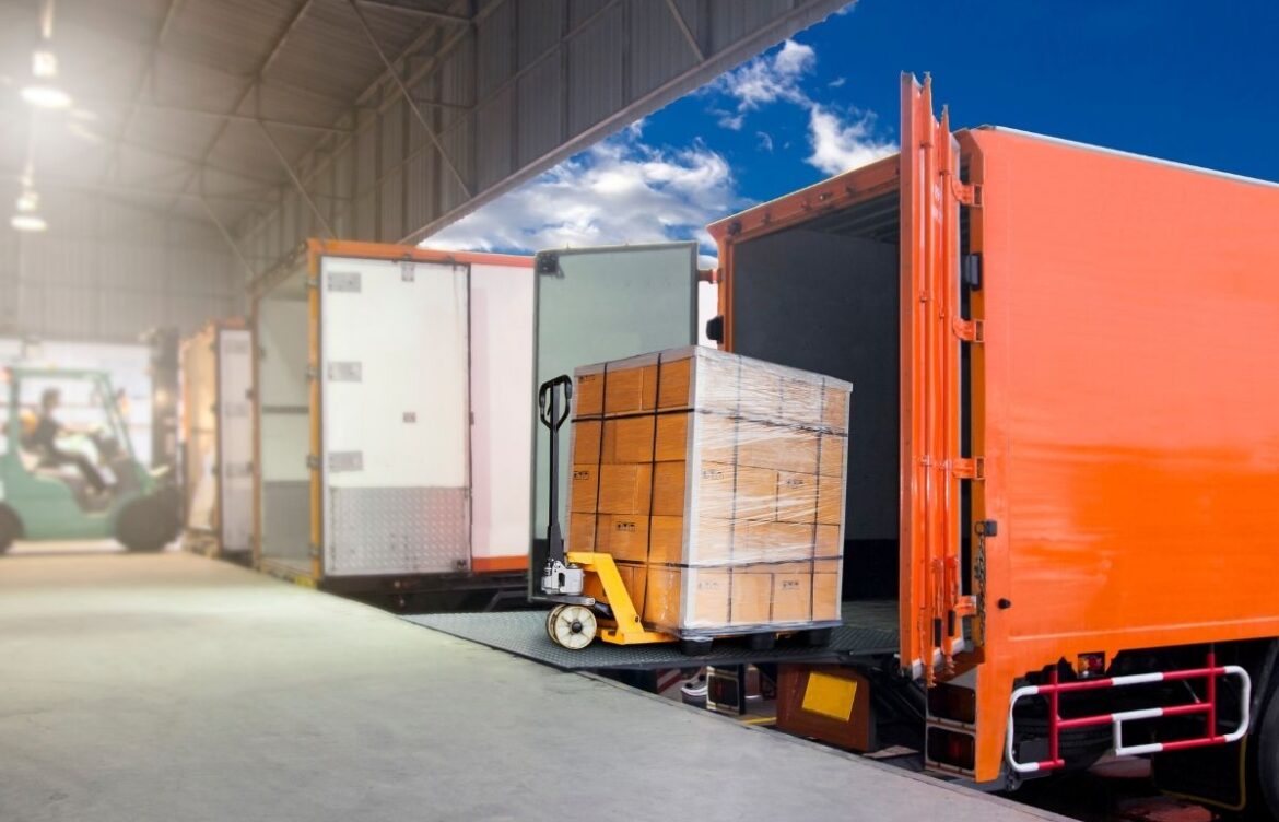 Analyzing UPS Stock: Current Trends and Future Outlook
