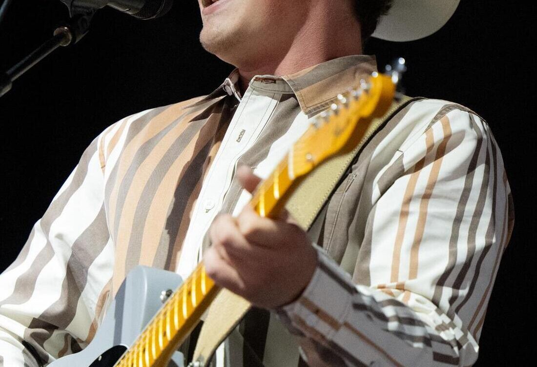 Zach Top: A New Voice Making Waves in Music