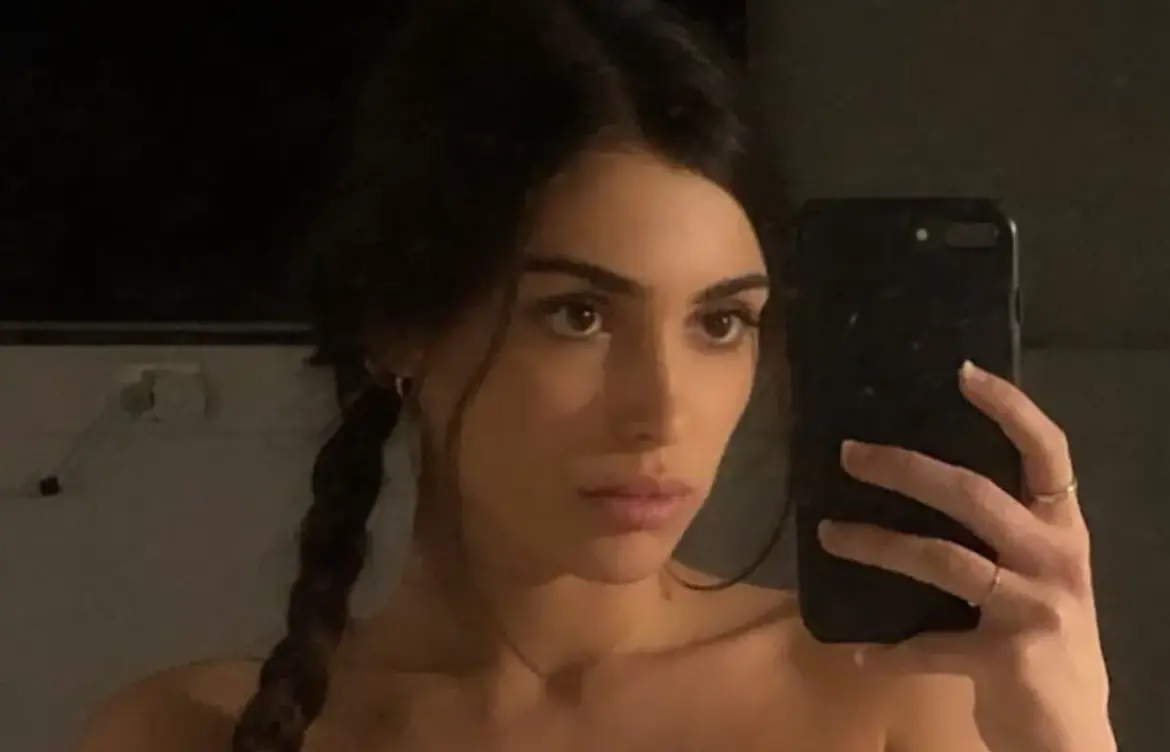 Bianca Censori: A Rising Star in the Fashion Industry