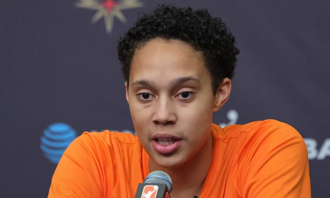 Brittney Griner: Overcoming Adversity in Sports
