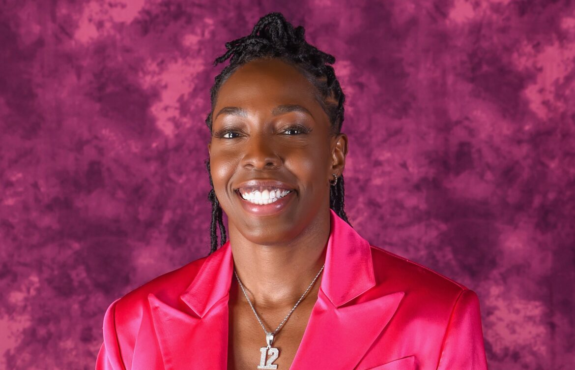 Chelsea Gray: A Game Changer in Women’s Basketball