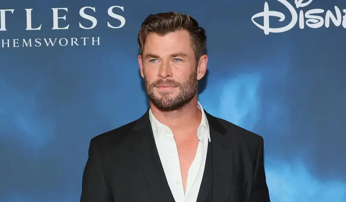 Chris Hemsworth Speaks Out on Alzheimer’s Risk
