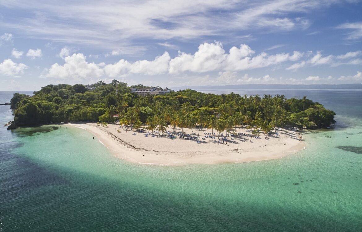 Exploring the Dominican Republic: Culture, Economy, and Tourism