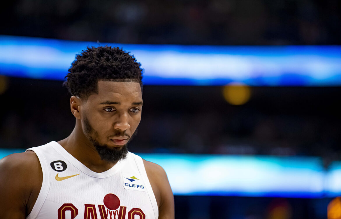 The Rise of Donovan Mitchell: A Basketball Phenomenon