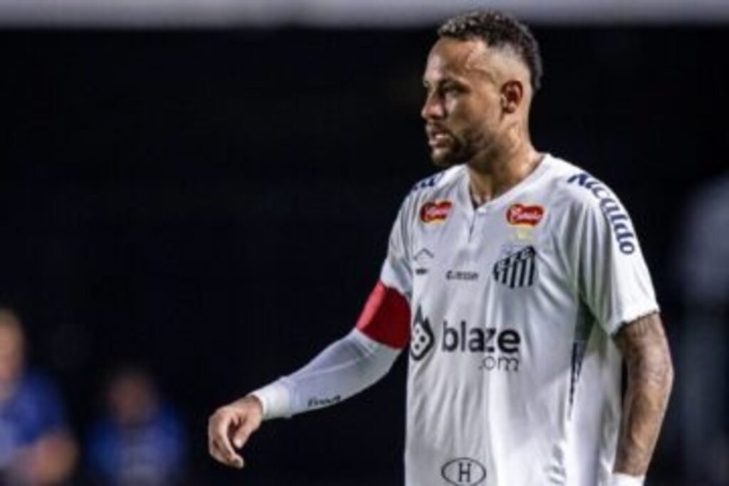 Esporte Clube Noroeste Faces Santos: A Historic Encounter