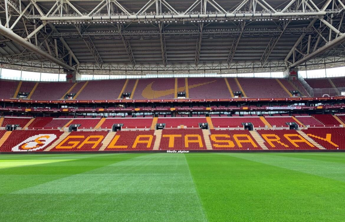 Galatasaray Dominates Eyüpspor in Recent Clash