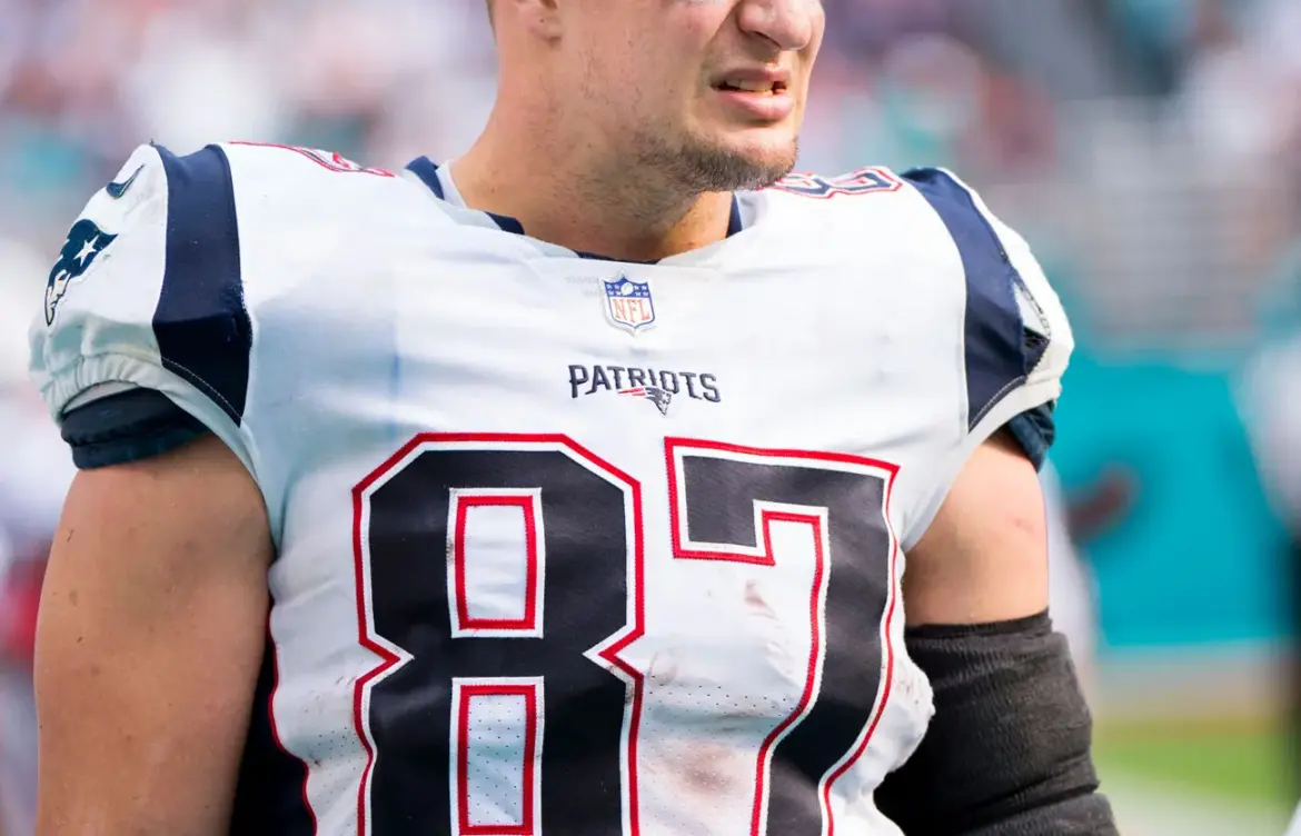 The Rise of Rob Gronkowski: From NFL Superstar to Media Icon