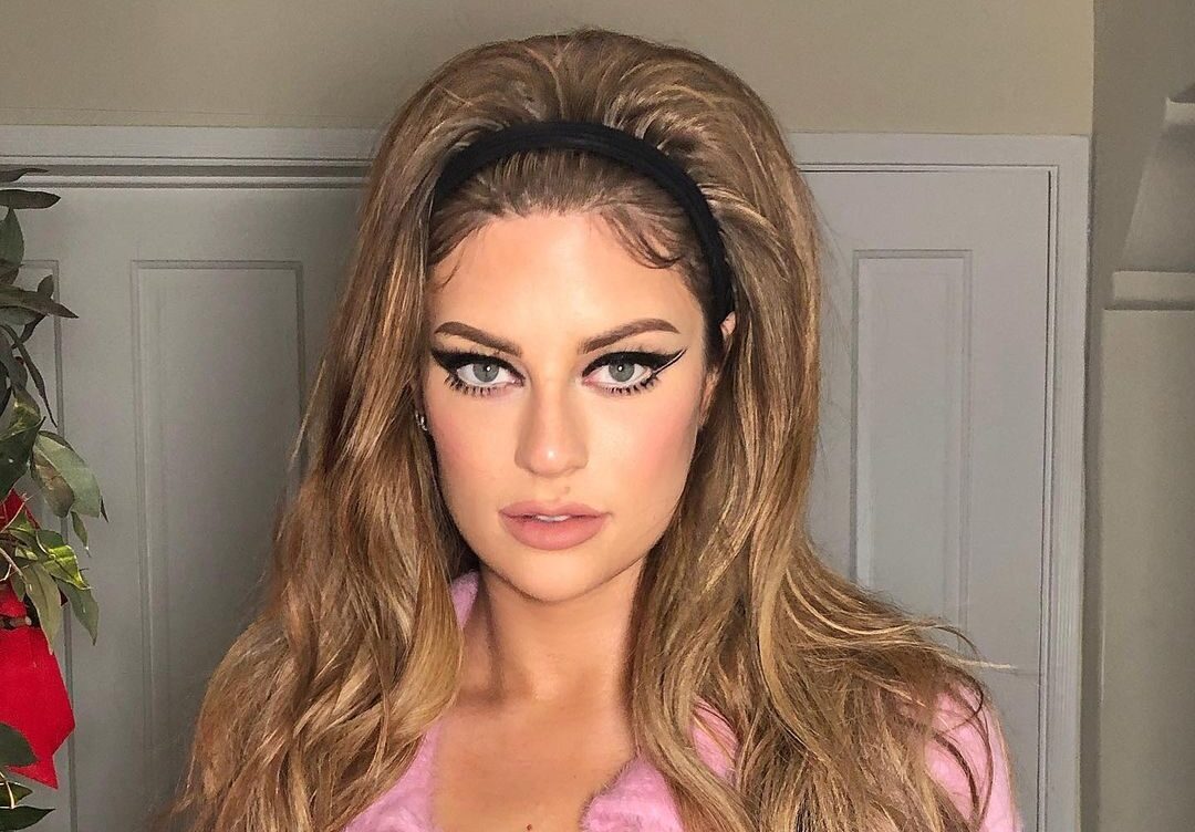 The Rise of Hannah Stocking in Digital Entertainment