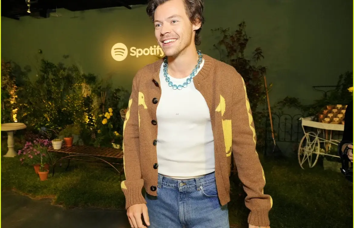 Highlights from the Recent Harry Styles Listening Party