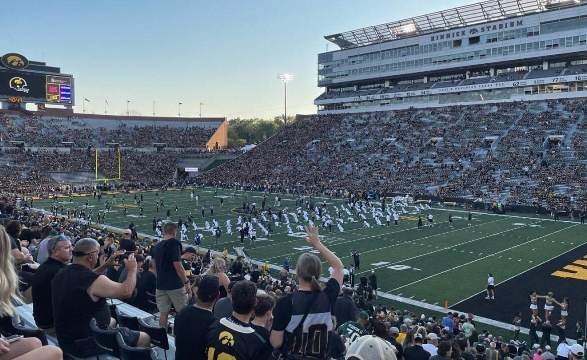 Iowa vs Oregon: A Key Matchup in College Football