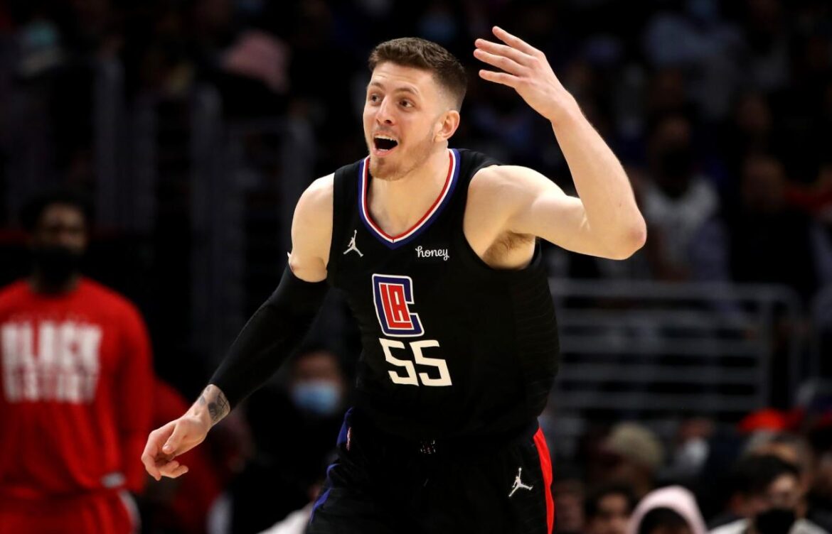 Isaiah Hartenstein: A Look at His Journey in the NBA