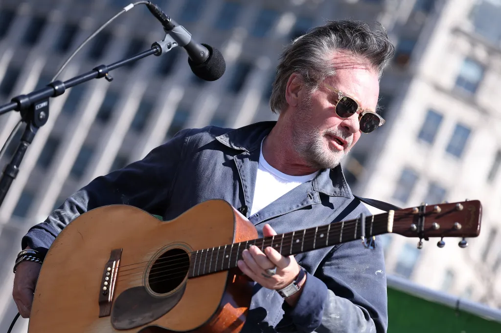 The Impact and Legacy of John Mellencamp in Music