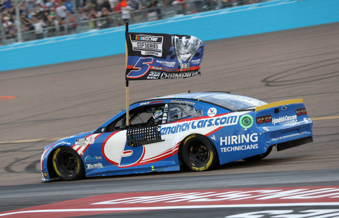 Kyle Larson: The Rise of a NASCAR Champion in 2023