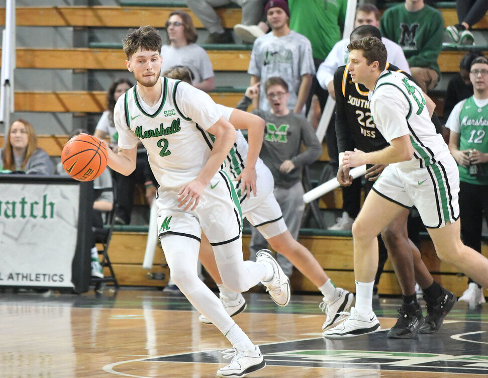 Marshall Basketball: A Season of Promise and Growth