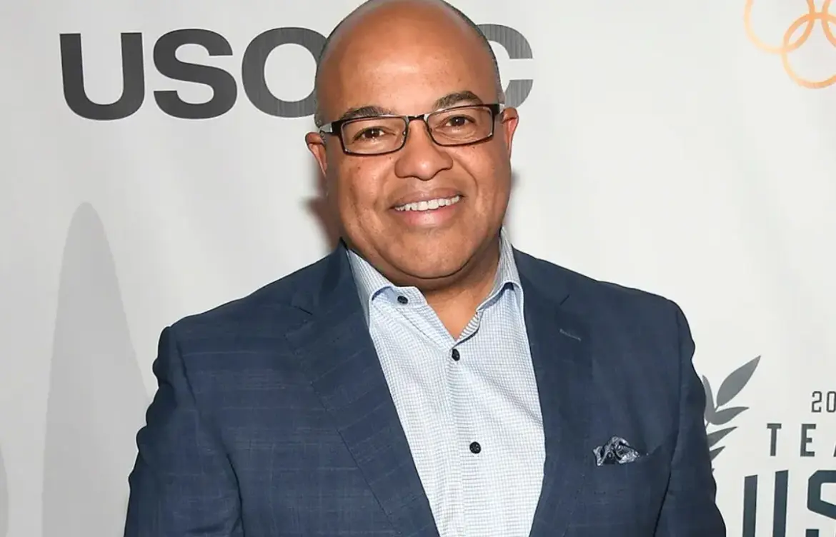 The Rise and Accomplishments of Mike Tirico in Sports Broadcasting