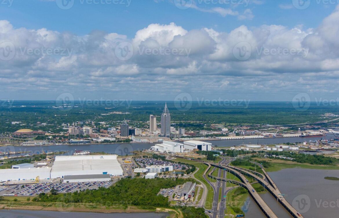 Discovering Mobile, Alabama: History, Culture, and Growth
