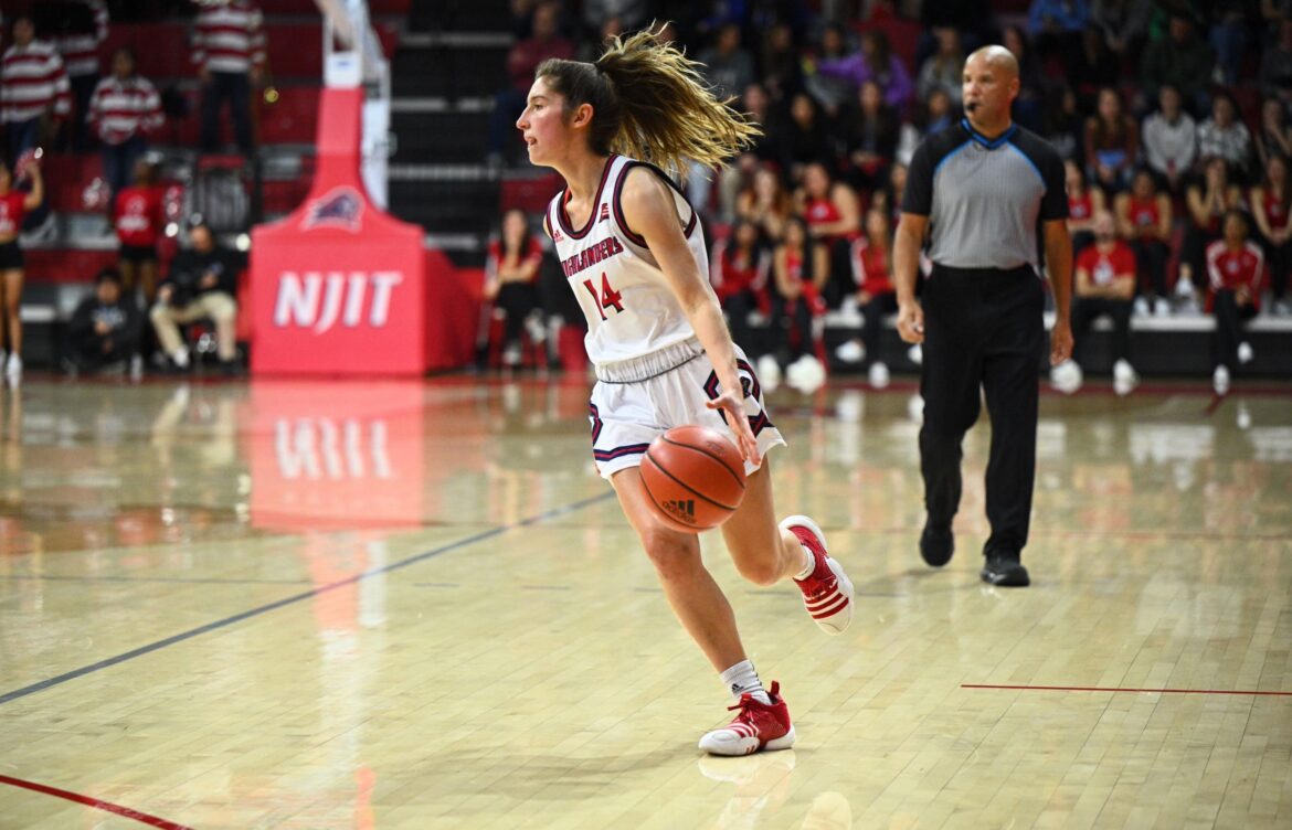 Exploring NJIT Basketball: Performance and Future Prospects