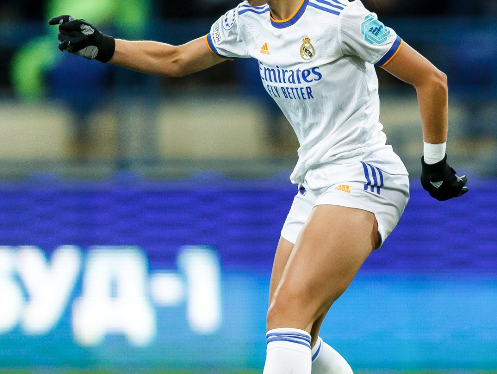 Paris Football Club Femenino Takes on Real Madrid C.F. Femenino