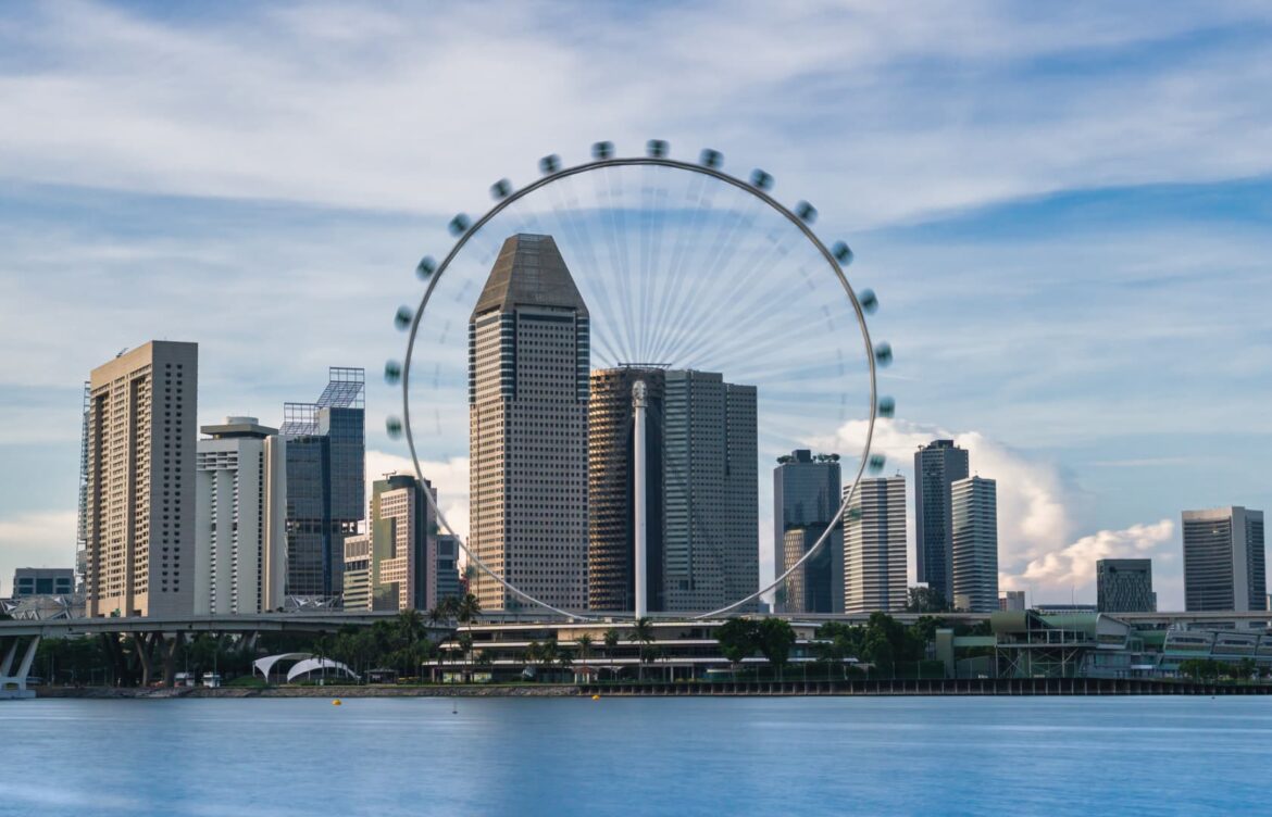 Singapore: A Global Hub of Culture and Economy