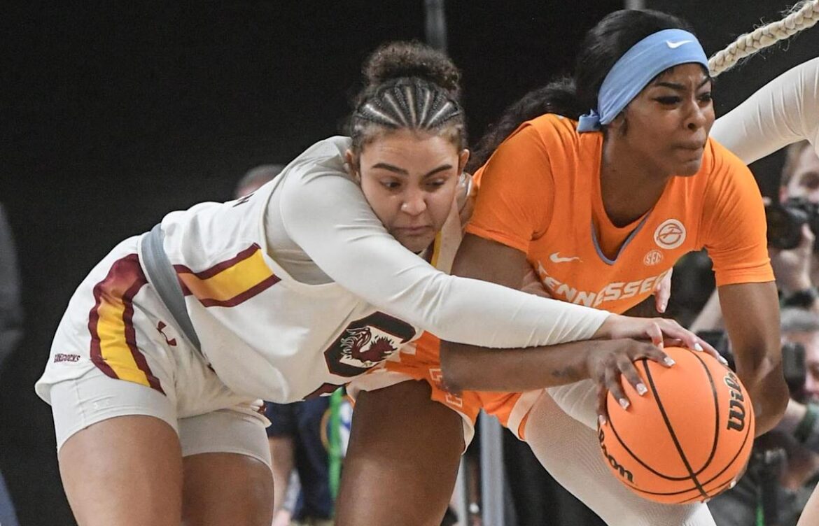 Tennessee vs South Carolina: Key Insights and Predictions