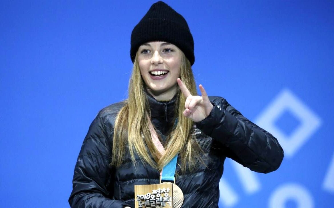 The Rise of Zoi Sadowski-Synnott in Snowboarding
