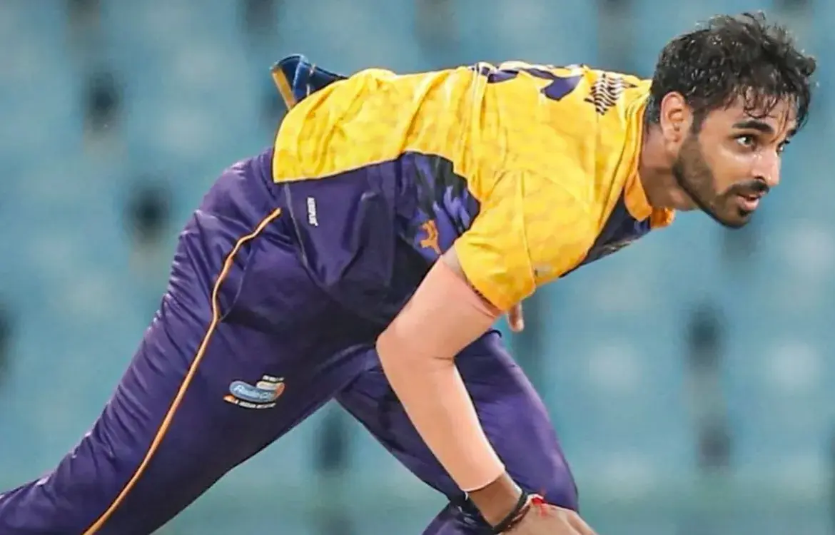 Bhuvneshwar: Bengaluru Celebrates ‘s Milestone in IPL History