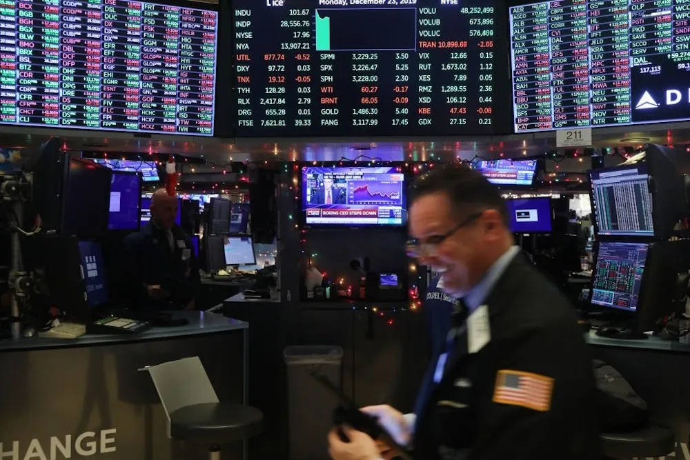 Dow Jones Futures Plummet Amid Geopolitical Tensions