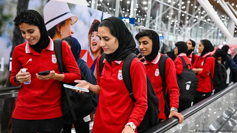 Iranian women football team