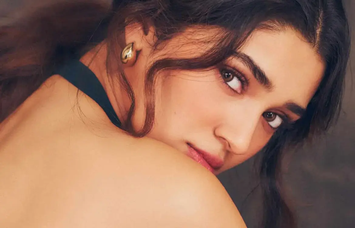 Krithi Shetty Plans Hindi Debut Amidst Anticipation for Love Insurance Kompany