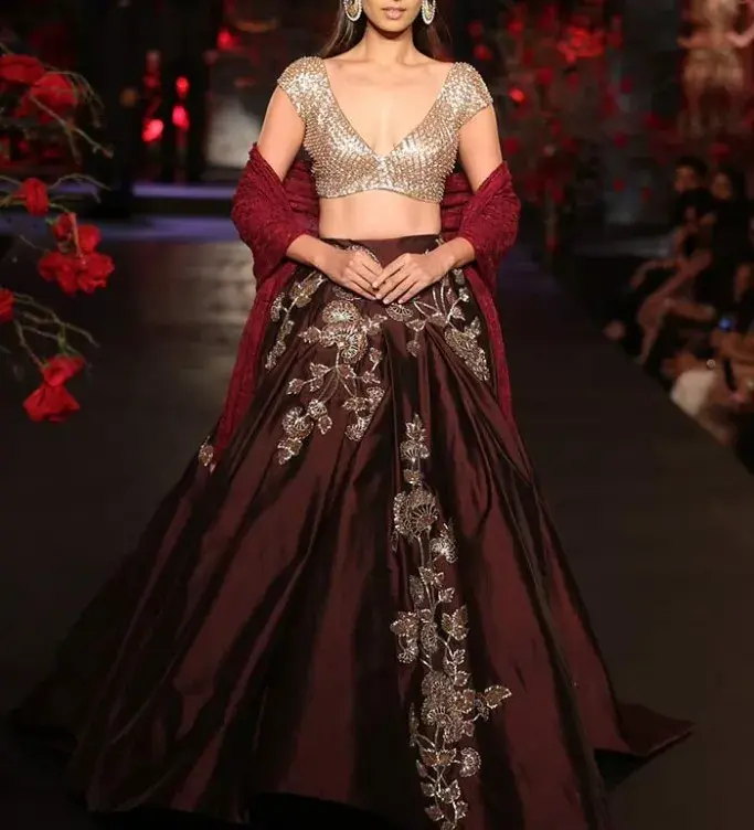 Manish malhotra: Mumbai’s  Mourns the Loss of His Beloved Mother