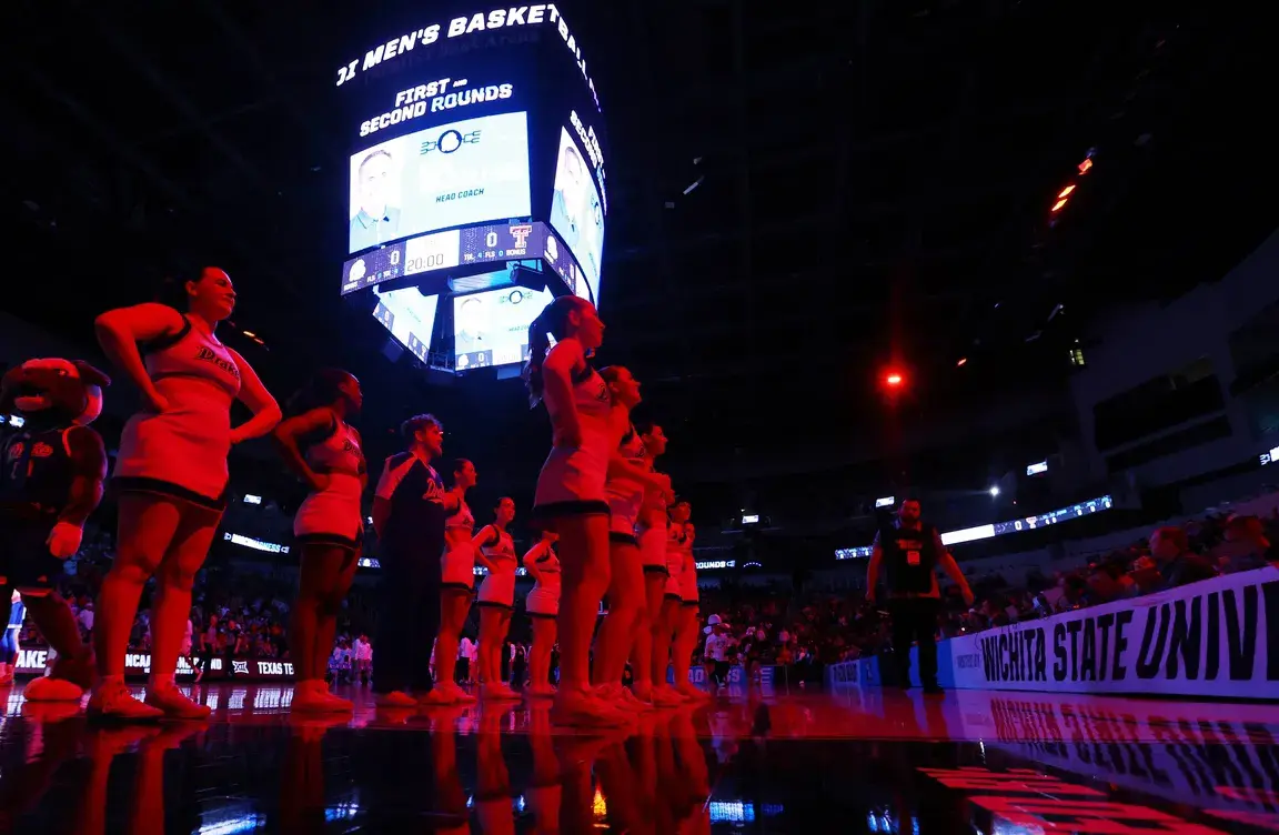 Men’s march madness: Indianapolis Hosts Exciting  Tournament