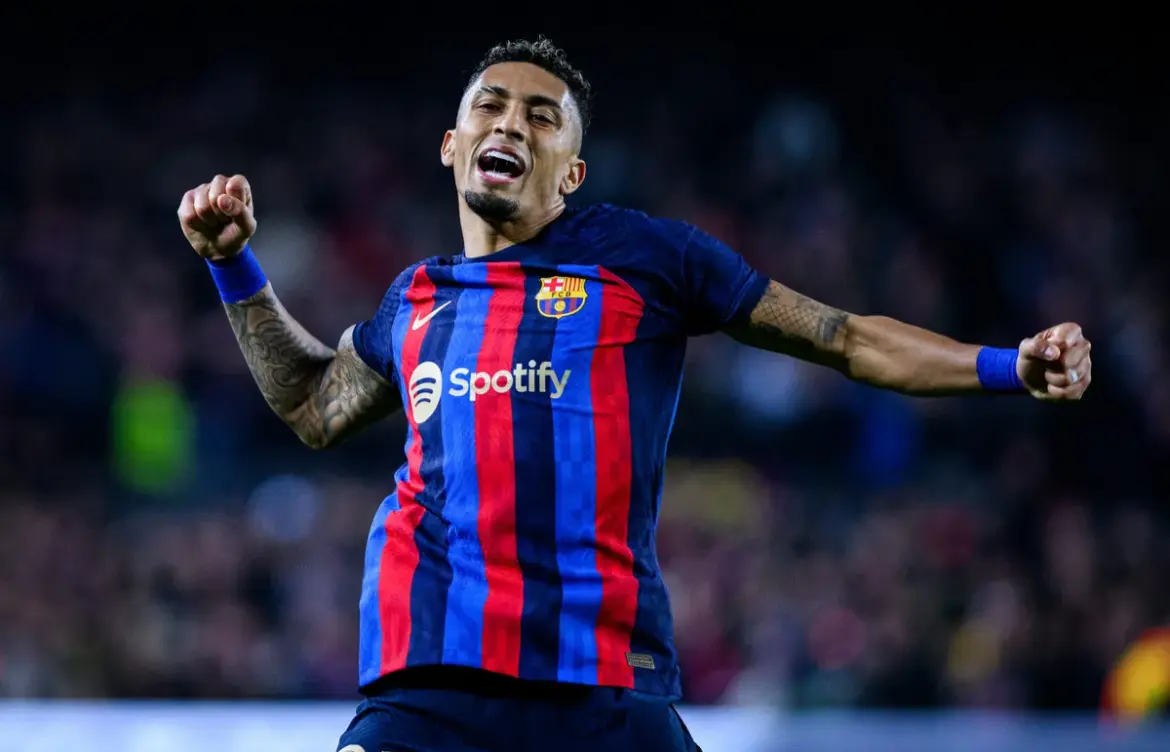 Raphinha Struggles in Barcelona’s Draw Against Newcastle