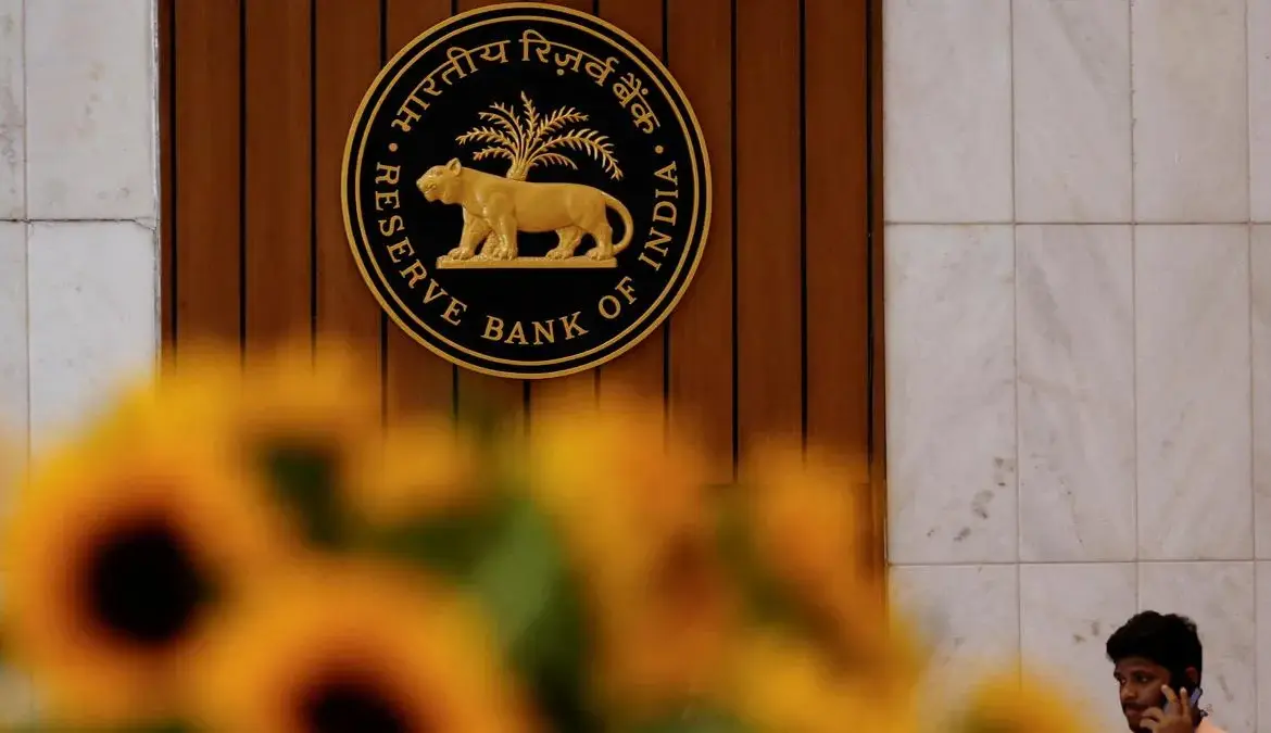RBI Delays Capital Market Exposure Rules Implementation