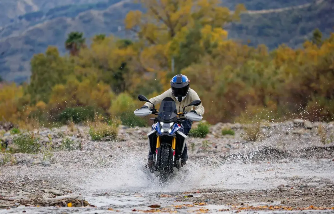 Bmw f450 gs: BMW F 450 GS: A New Adventure Motorcycle for India