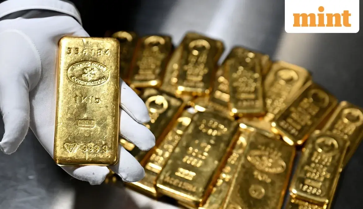 Gold and silver prices dropped on April 20