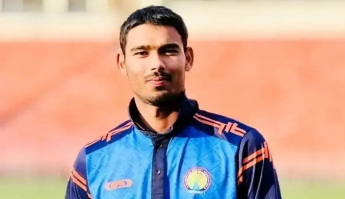Mukul choudhary: Lucknow Welcomes : A Promising New Talent