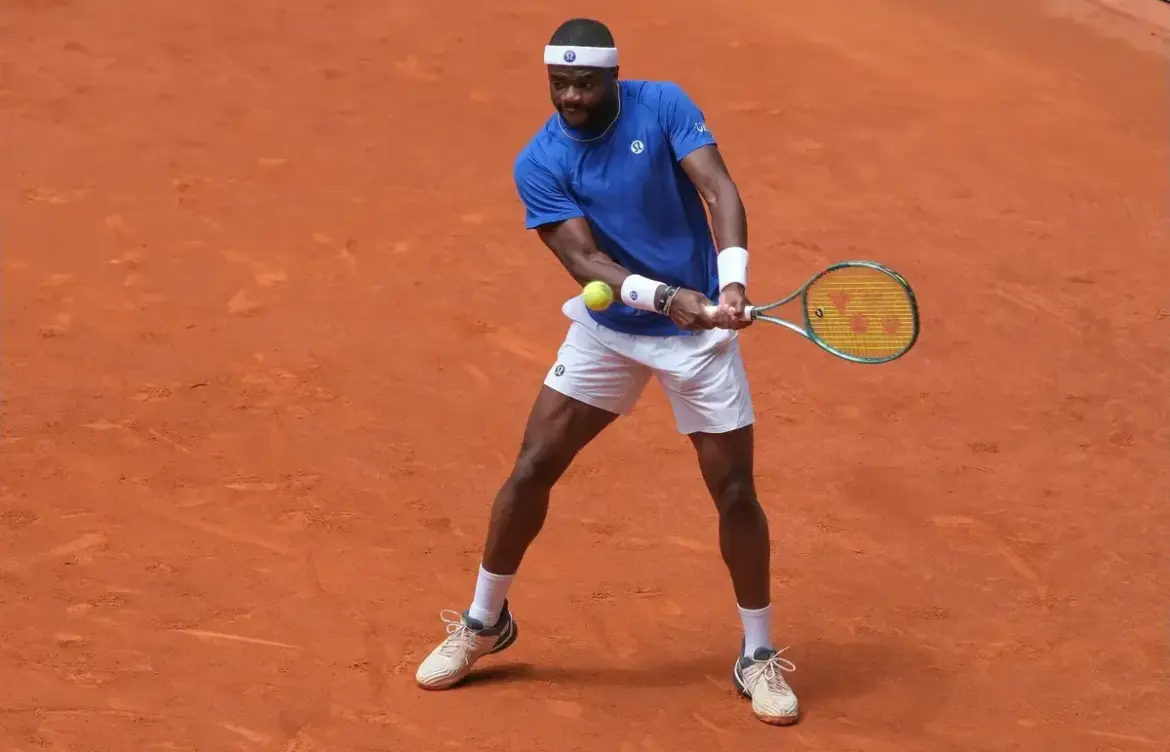 Tommy paul: Houston:  Takes on Frances Tiafoe in Semifinals